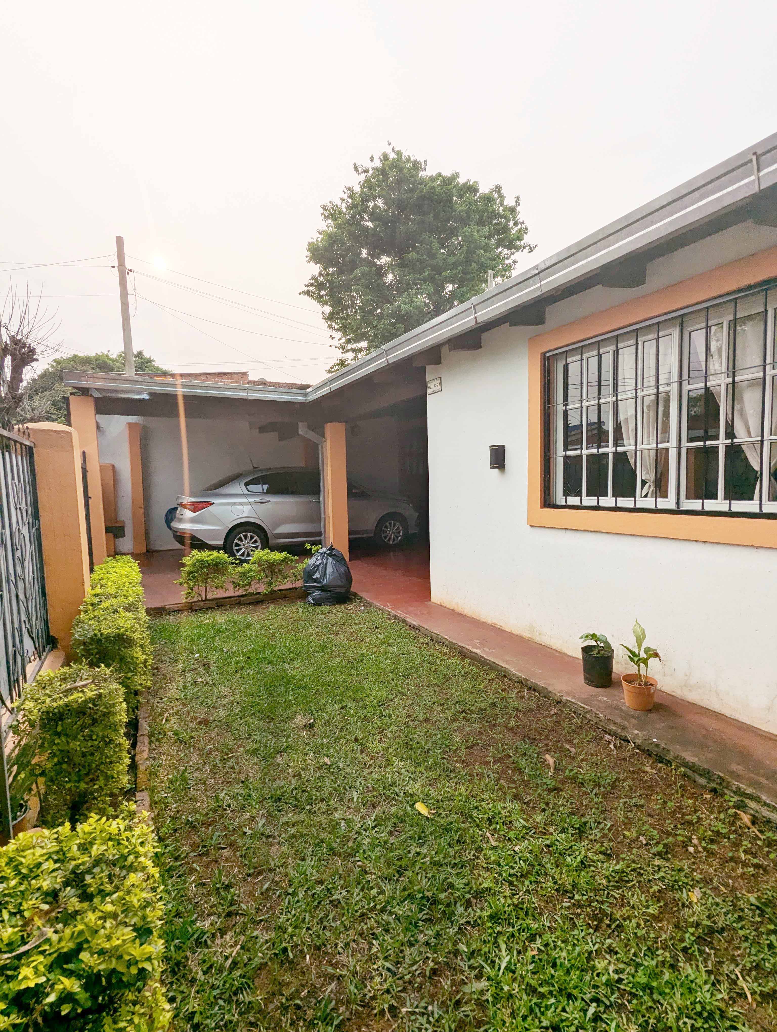 CASA EN VENTA / PERMUTA en Capital Posadas - Misiones